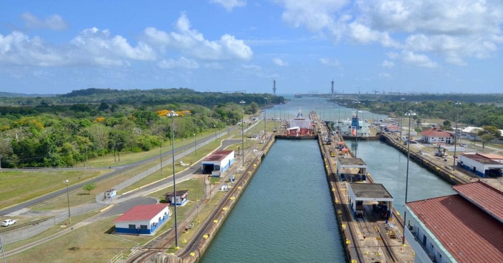 Understanding the Panama Canal Lock System: Engineering Marvel of the 21st  Century.